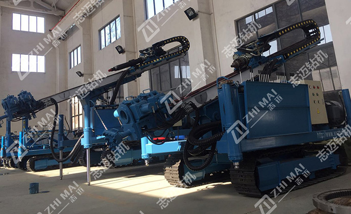 實(shí)際工作操作中，操控履帶錨固鉆機(jī)的注意事項(xiàng)和簡(jiǎn)略使用說(shuō)明